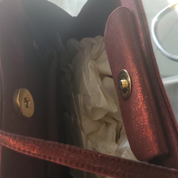 Small red purse with black rhinestone accents New with tags - Picture 7 of 12